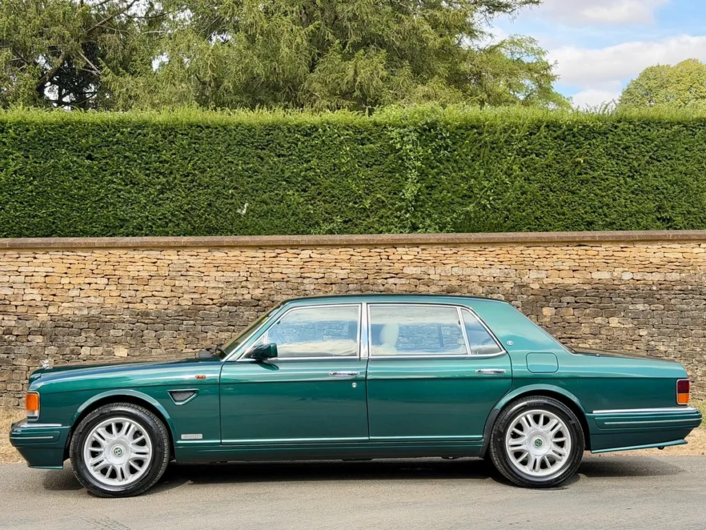 Bentley Brooklands R Mulliner 34 of 100 WCH66830 Bentley Brooklands R Mulliner 34 of 100 WCH66830
